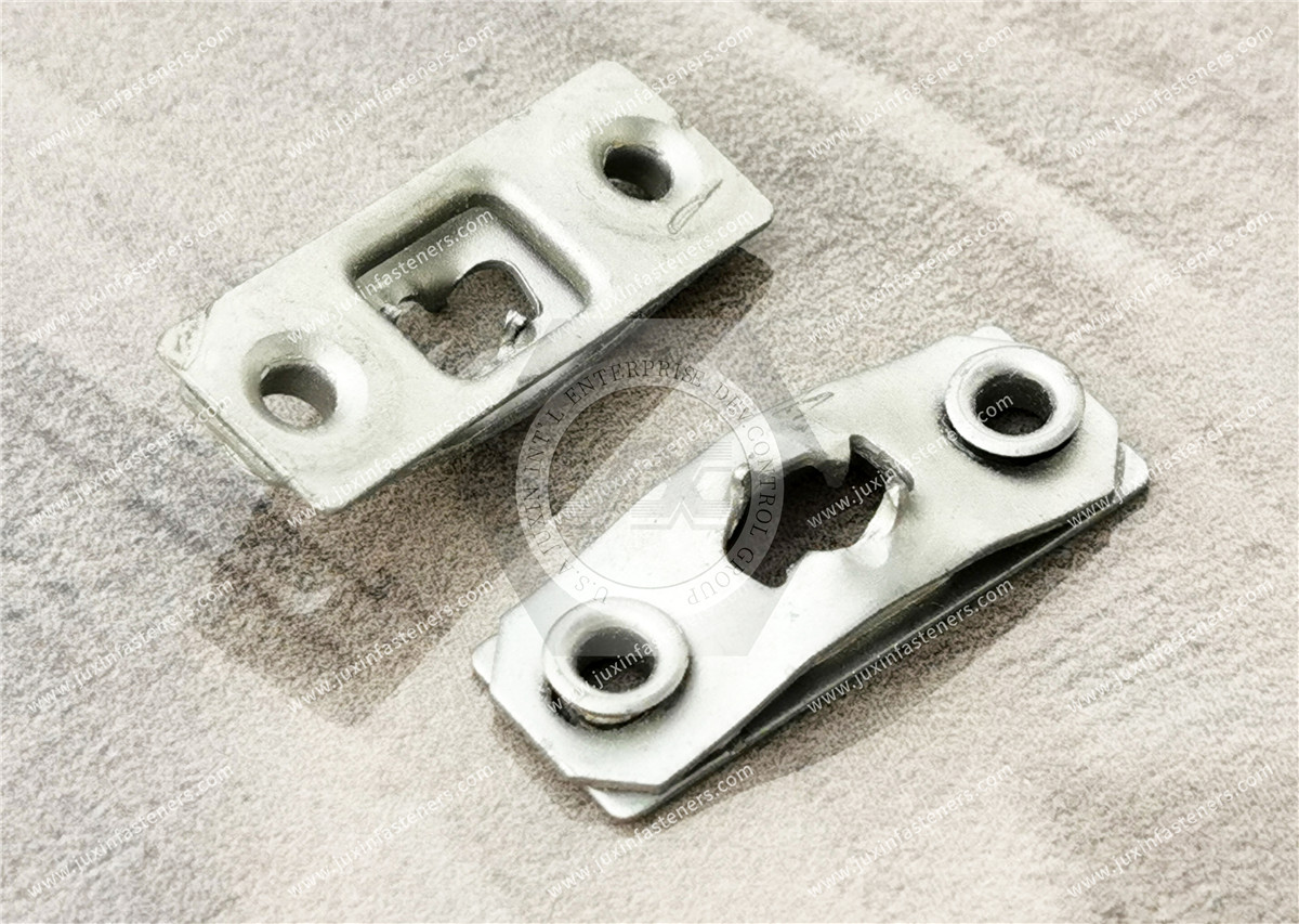 Conector hembra de cuarto de vuelta Lion, tamaño mediano, remache/tornillo (agujero pasante), acero inoxidable pasivado Conector hembra de cuarto de vuelta Lion, tamaño mediano, remache/tornillo (agujero pasante), acero inoxidable pasivado