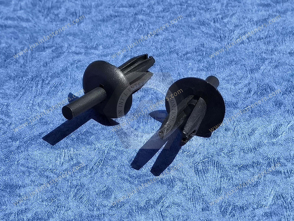 Remaches plásticos generales de la cerradura del empuje JX-13M11244 para automotrices