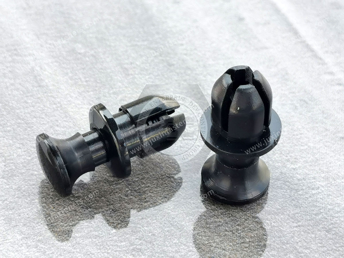 Remaches plásticos generales de la cerradura del empuje JX-13M11348 para automotrices