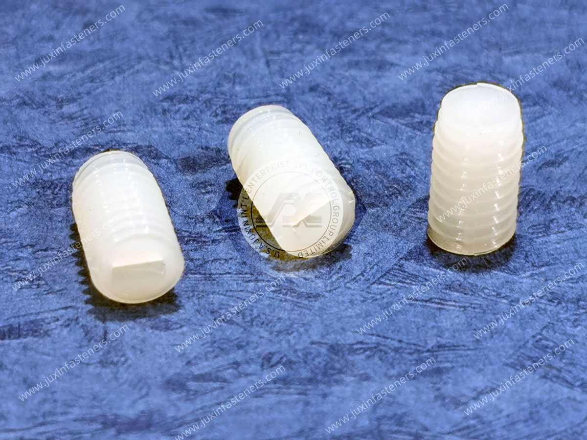 Tornillos de fijación de punta plana de nailon plástico