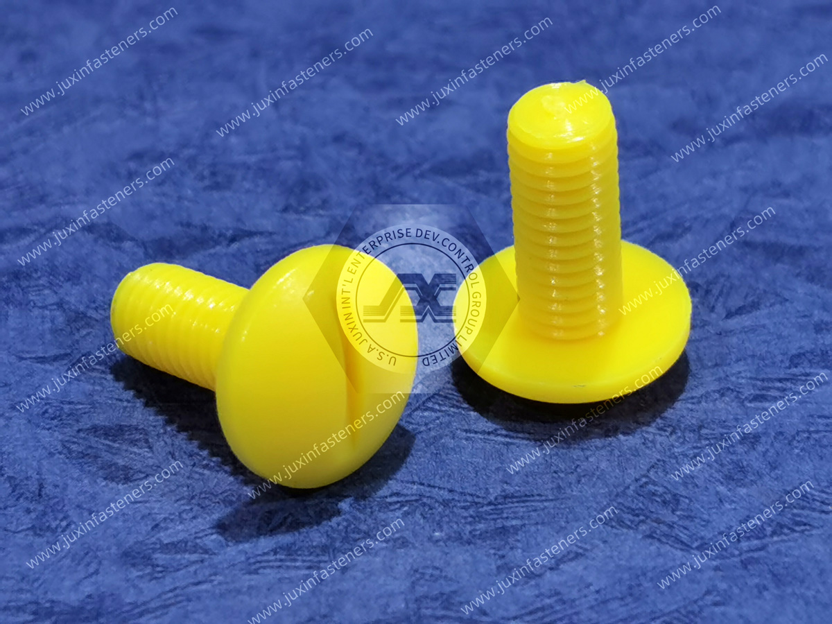 Tornillos ranurados de cabeza plana de nailon amarillo