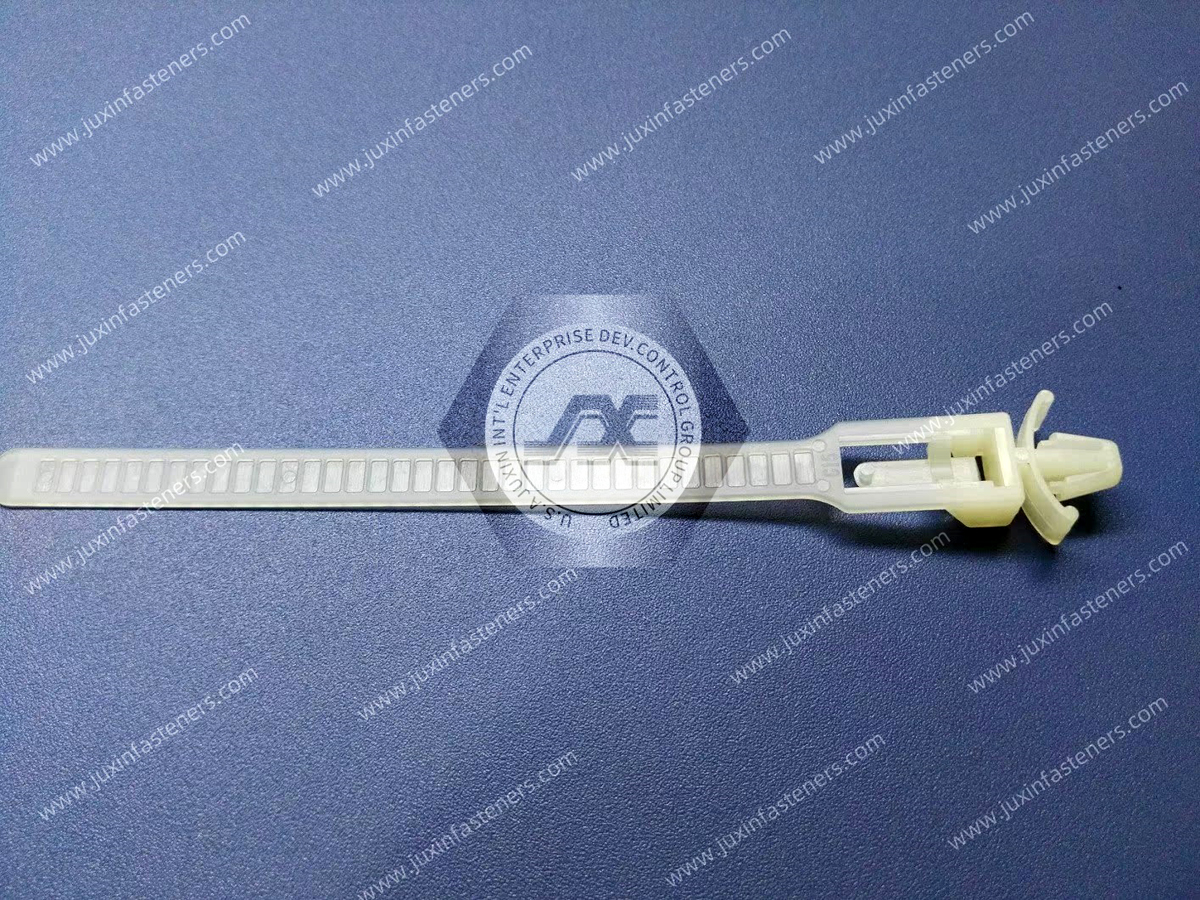 Bridas para cables de montaje a presión JX-GTOA Bridas para cables de montaje a presión JX-GTOA
