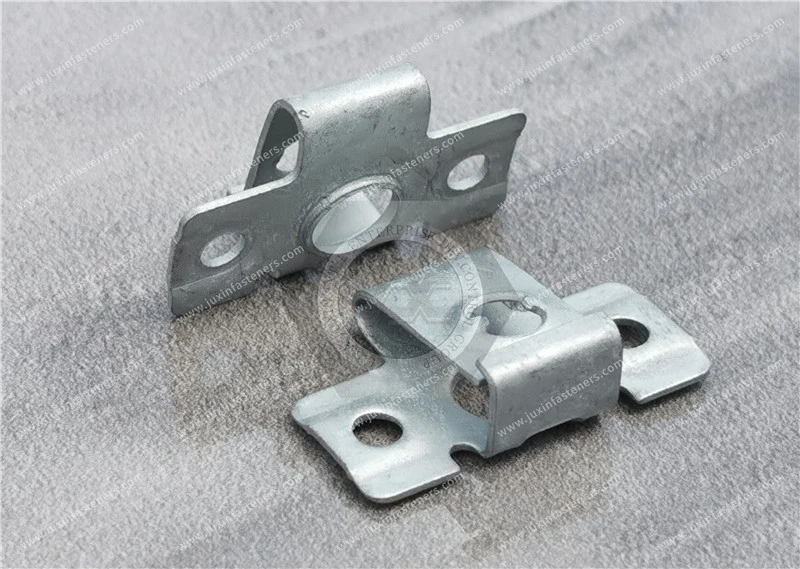 Recept&aacute;culo de cuarto de vuelta, tama&ntilde;o 4, remachable, acero, revestimiento de inmersi&oacute;n en zinc