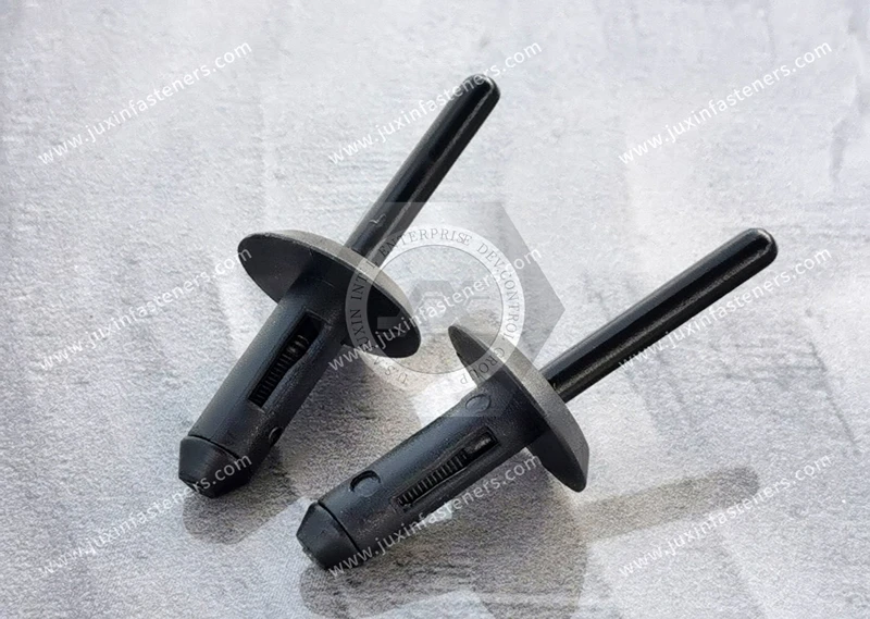 Remache ciego de pl&aacute;stico general JX-13M01302 para automoci&oacute;n