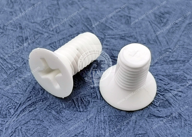 Tornillos de cabeza plana Phillips de PP