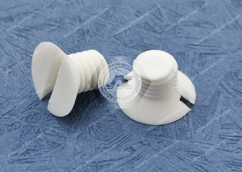 Tornillos de cabeza plana ranurados de PP