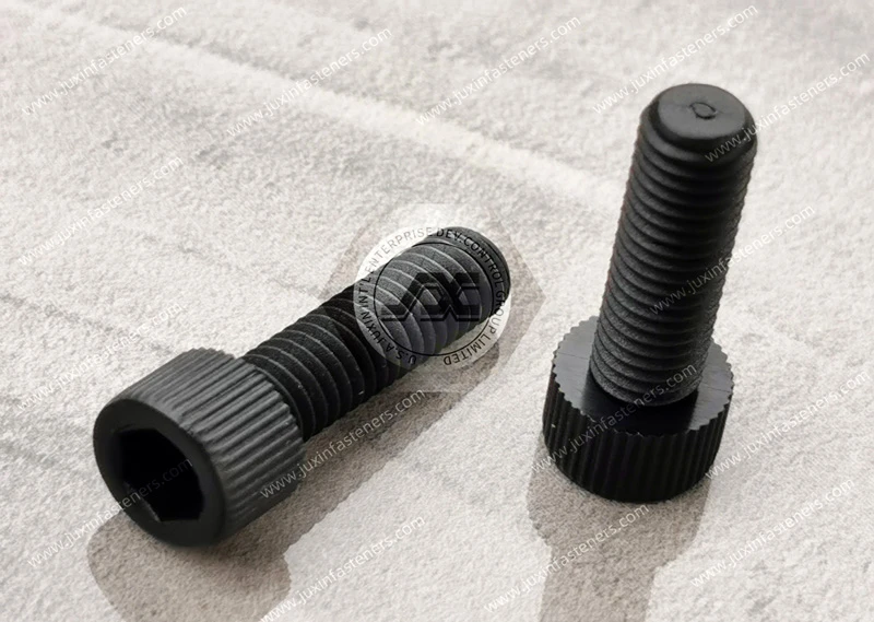 Tornillos de cabeza hueca Nylon66 negros con cabeza moleteada