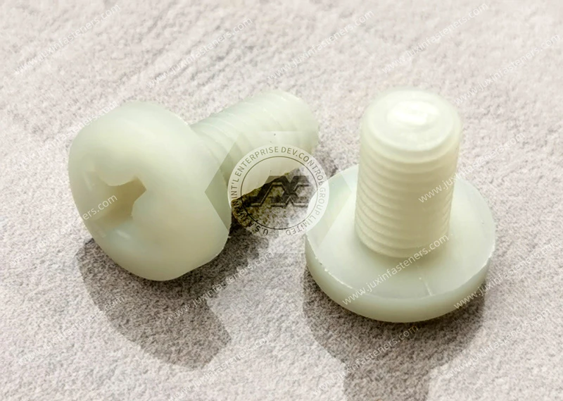 Tornillos Phillips de cabeza plana resistentes a altas temperaturas