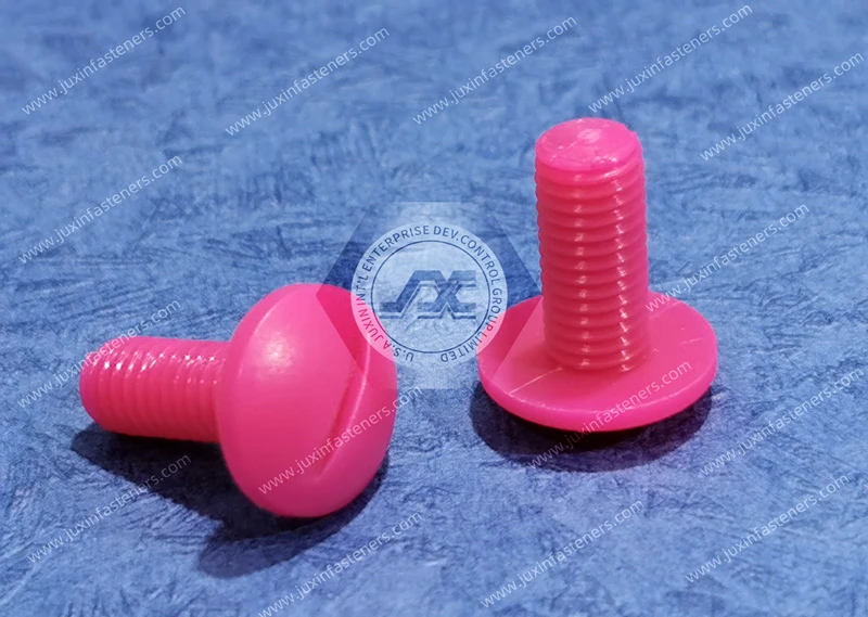 Tornillos ranurados de cabeza plana de nailon rosa