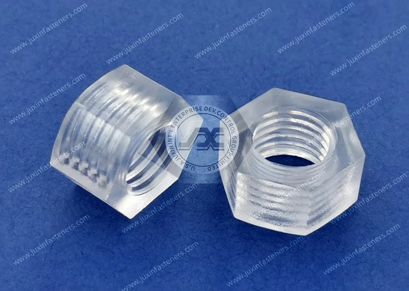 Tuercas hexagonales de policarbonato resistentes a impactos