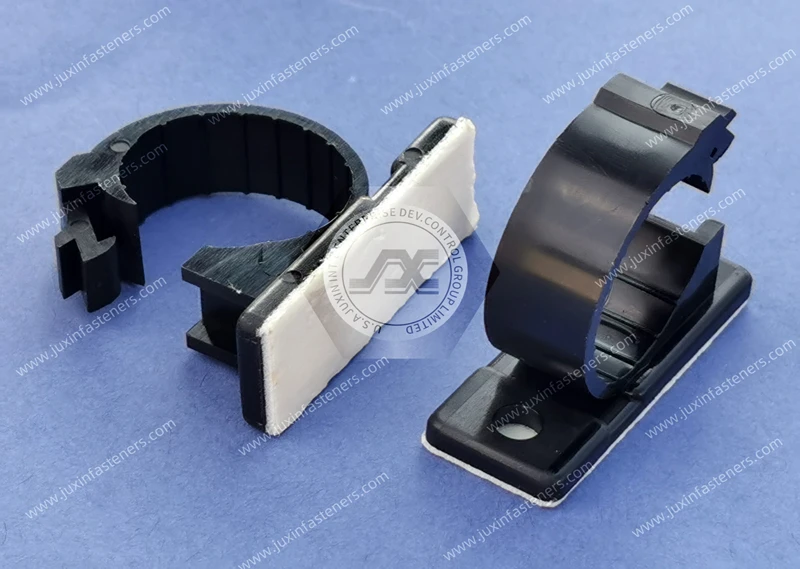 Clip de bloqueo lateral ajustable en la base JX-0515-J