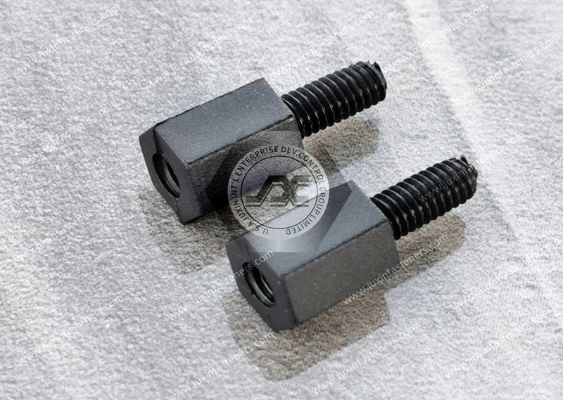 Separador roscado m&eacute;trico macho-hembra de nailon negro JX-HTS