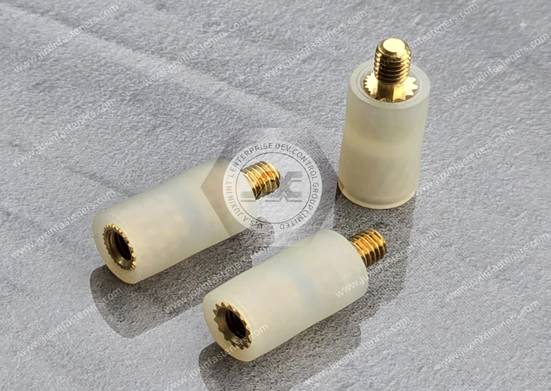 Aisladores redondos m&eacute;tricos de nailon JX-GRSP-HTS-SS