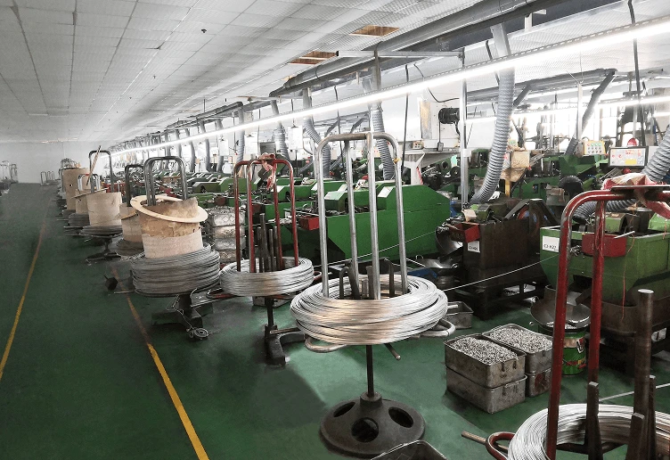 Su socio global de confianza en soluciones de fijaci&oacute;n industrial